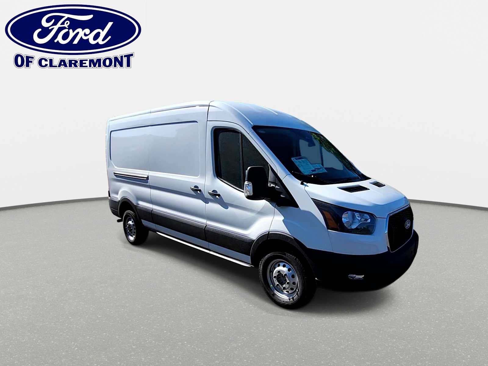 New 2026 Ford Transit 250 148 Medium Roof Extended AWD image 2