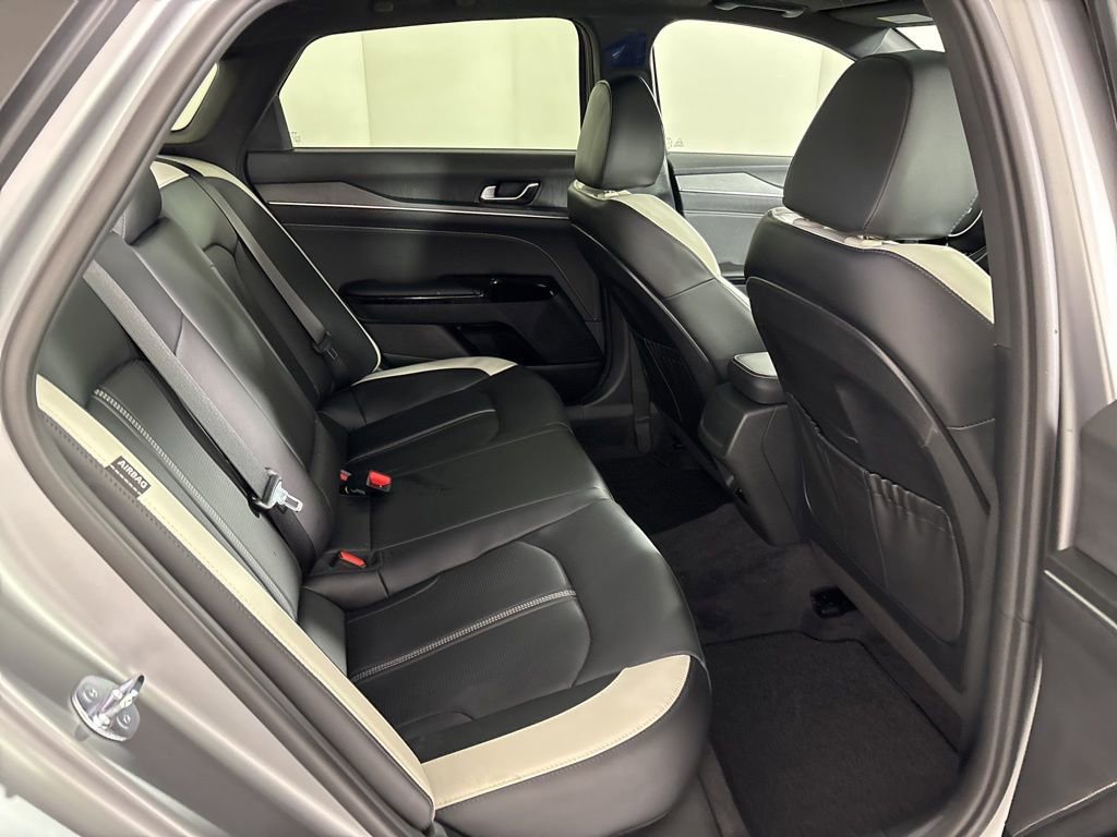 New 2026 Kia K5 GT-Line w/ GT-Line Premium Package FWD image 38