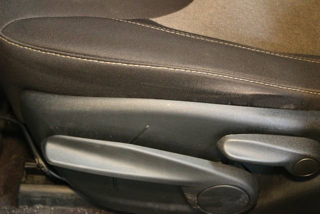 Used 2017 Jeep Cherokee Altitude image 18