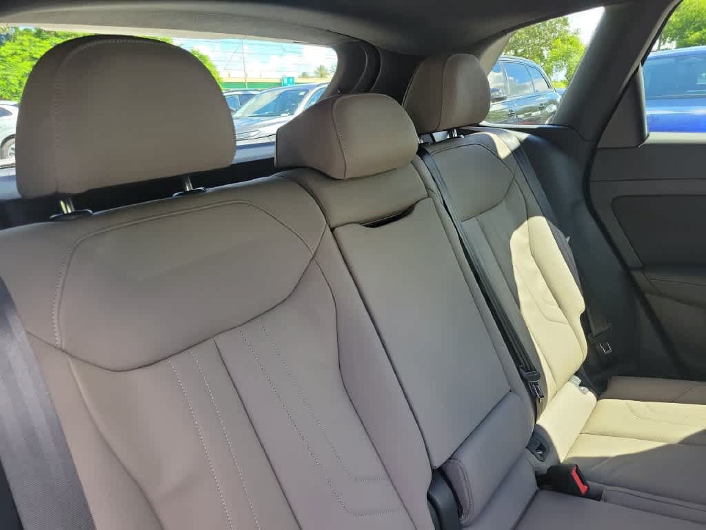 New 2026 Audi Q3 quattro 2.0T AWD/4WD image 21