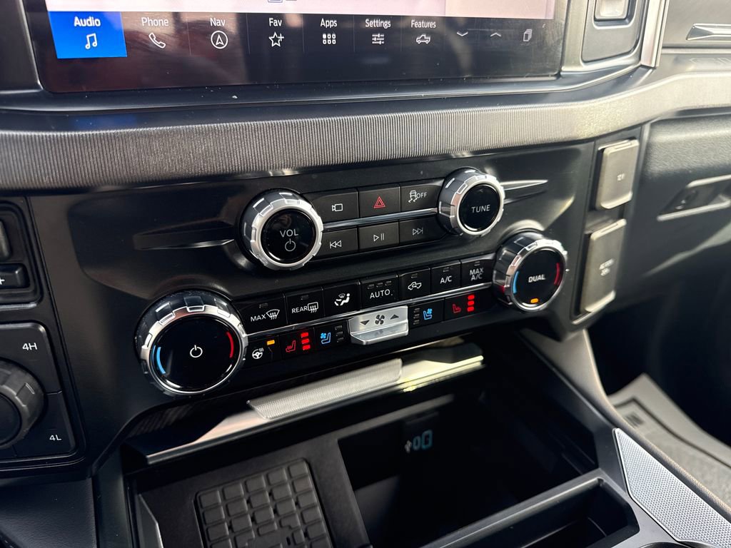 Used 2025 Ford F250 Platinum image 43