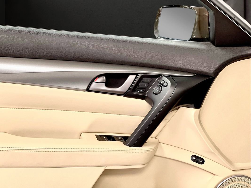 Used 2010 Acura TL w/ Technology Package image 35