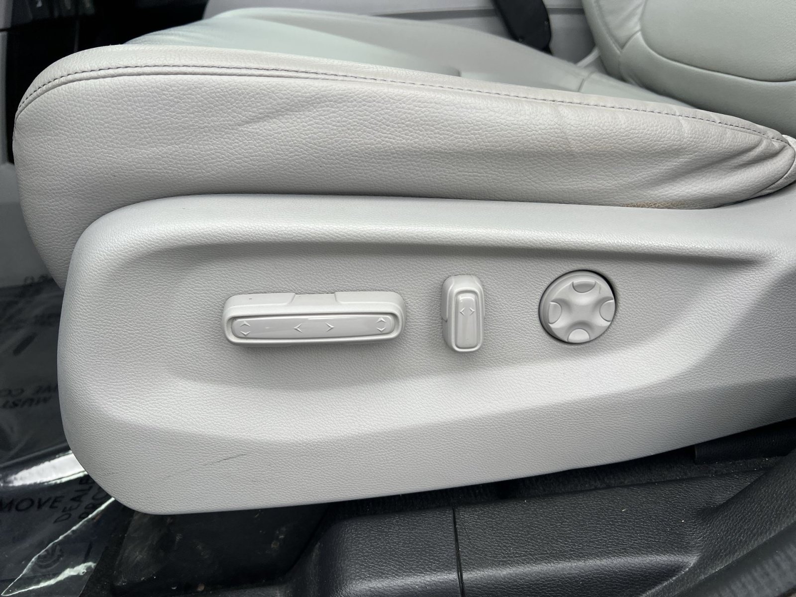 Used 2023 Honda Odyssey Touring image 12