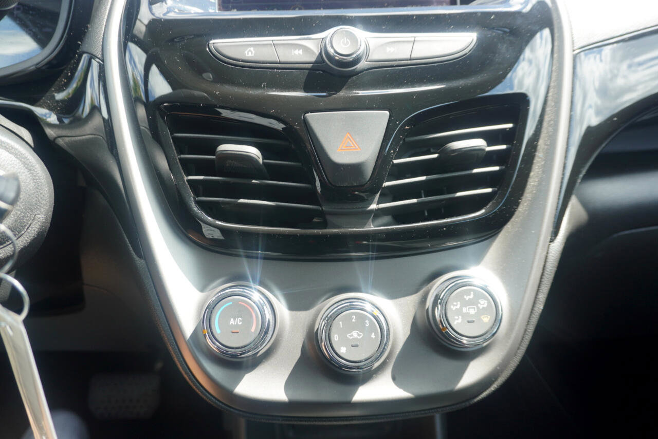 Used 2020 Chevrolet Spark LT image 25
