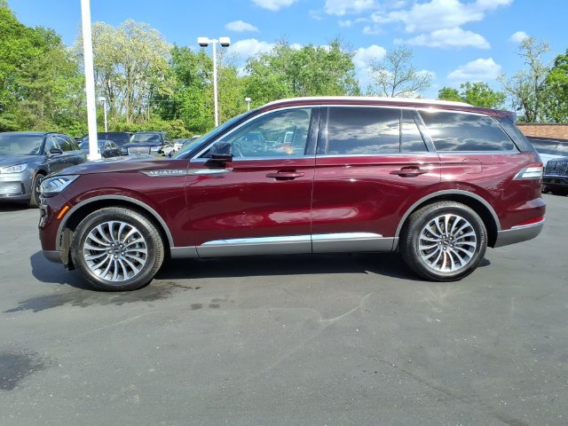 Used 2021 Lincoln Aviator Reserve w/ Elements Package Plus AWD/4WD image 4