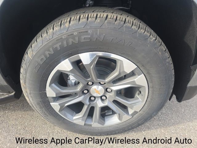 New 2026 Chevrolet Suburban LS image 37