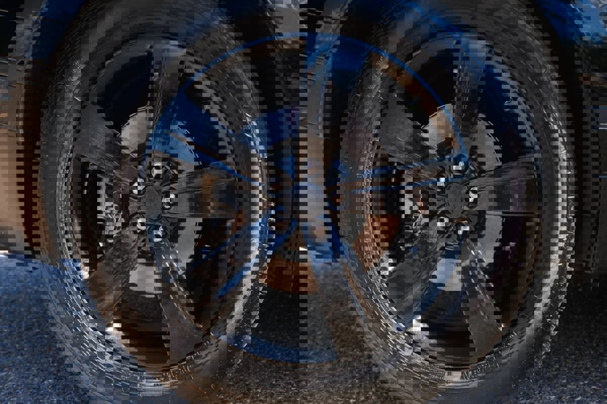 Used 2019 Land Rover Range Rover Velar S image 12