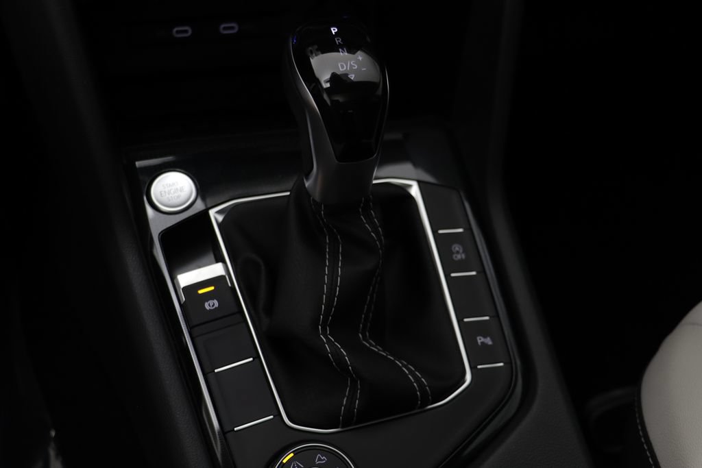 New 2026 Volkswagen Taos SE AWD/4WD image 12