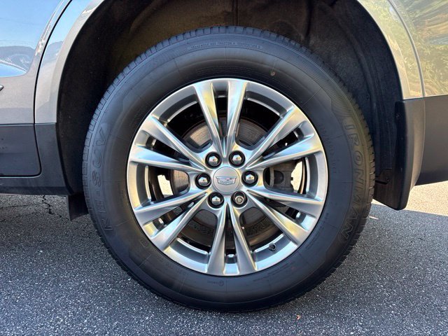 Used 2020 Cadillac XT5 Premium Luxury w/ LPO, Floor Liner Package FWD image 14