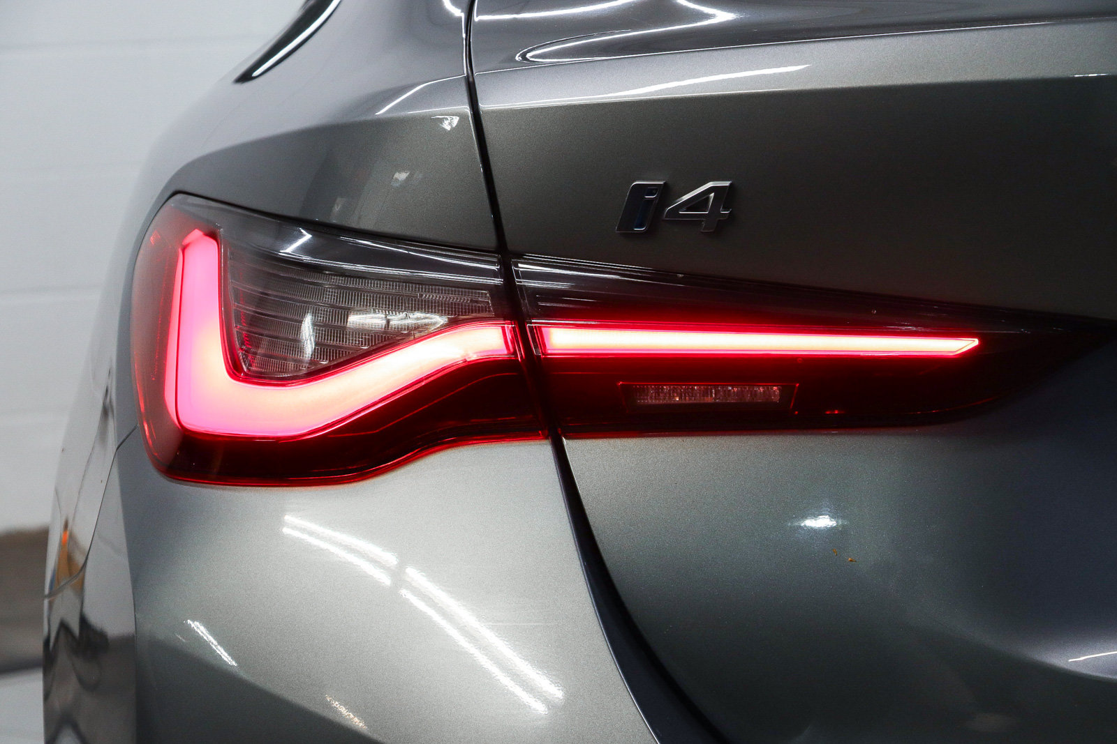Certified 2023 BMW i4 eDrive35 RWD image 7