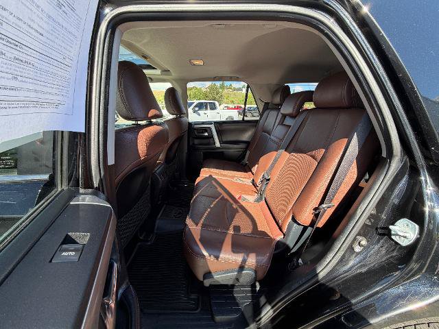 Used 2018 Toyota 4Runner Limited AWD/4WD image 3