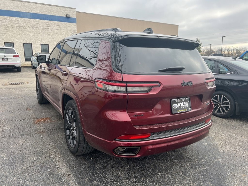 Used 2025 Jeep Grand Cherokee L Summit image 4