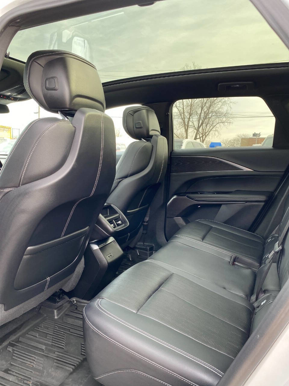 Used 2025 Cadillac Lyriq Sport w/ LPO, Floor Liner Package image 10