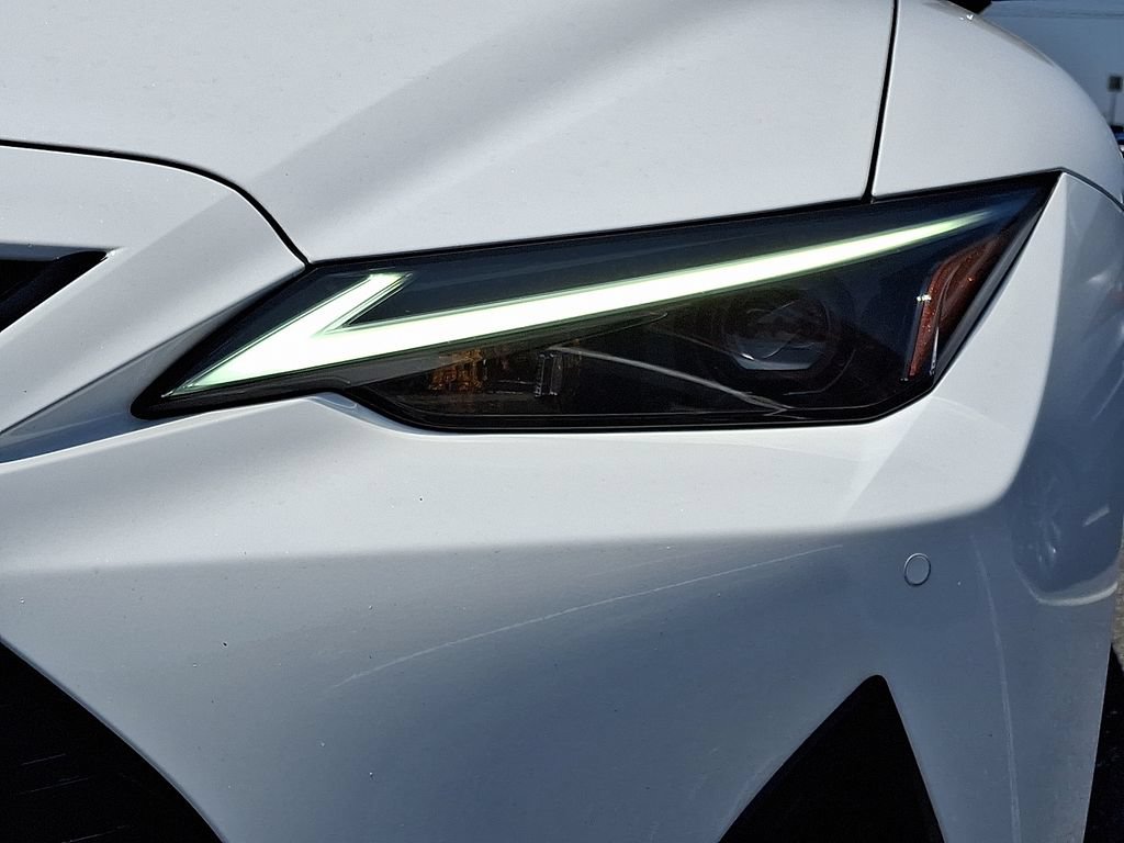 Used 2025 Lexus IS 350 F Sport AWD/4WD image 11