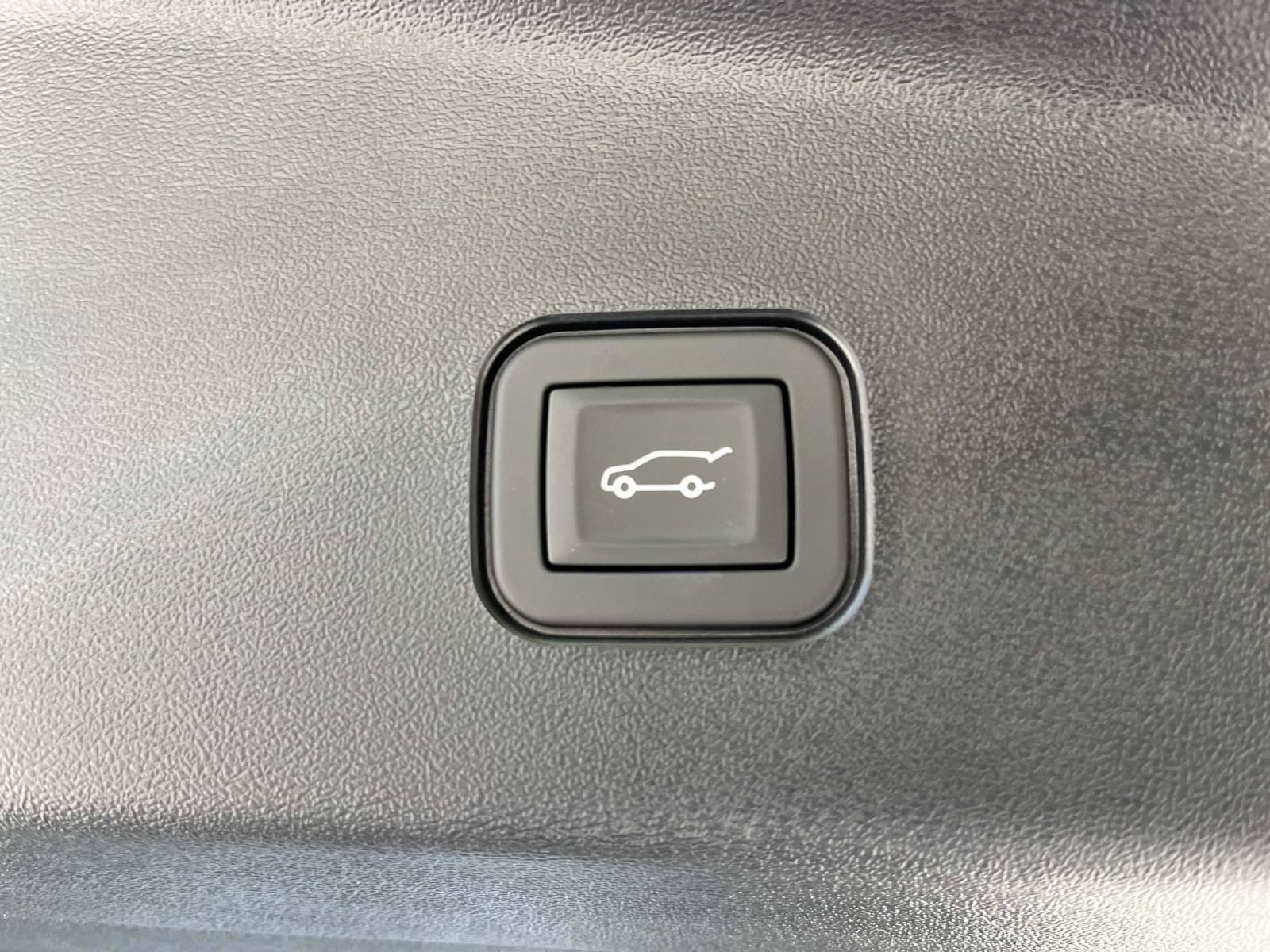 New 2027 Cadillac Vistiq Sport AWD/4WD image 12