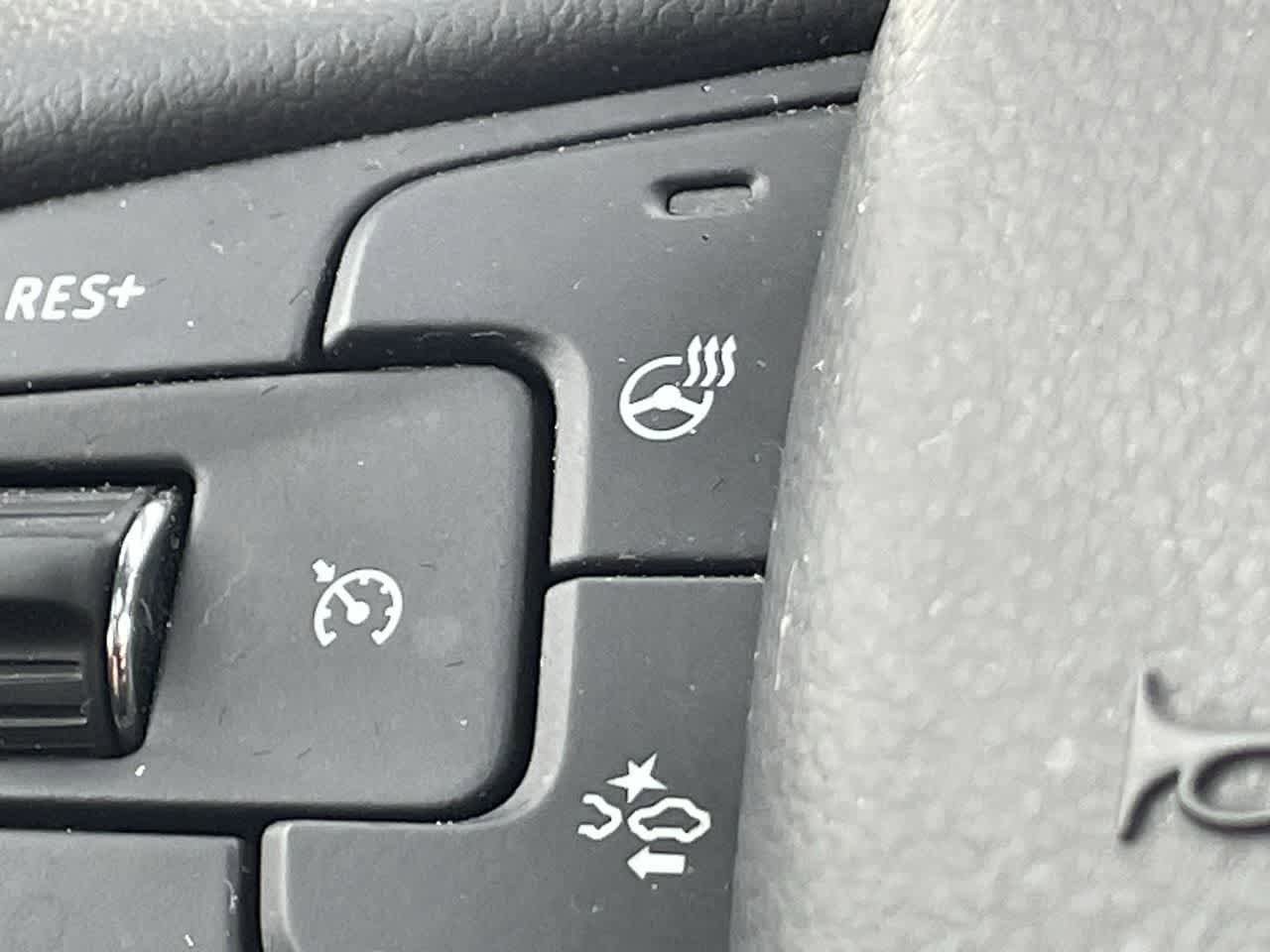 Used 2024 Cadillac XT6 Premium Luxury w/ LPO, Floor Liner Package image 26