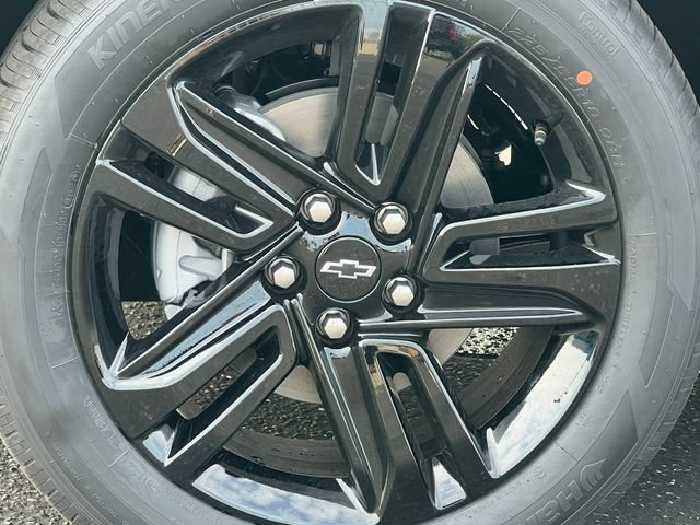 New 2026 Chevrolet TrailBlazer LT w/ Midnight Edition AWD/4WD image 5