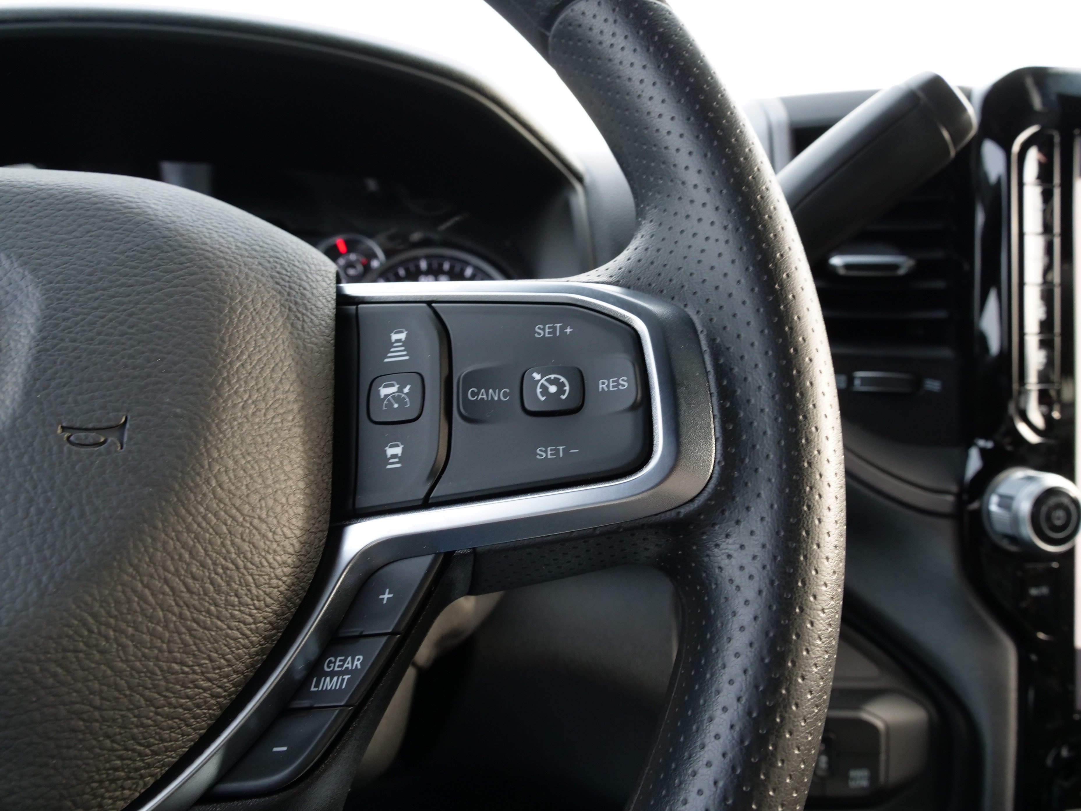 New 2026 RAM 3500 Tradesman AWD/4WD image 18