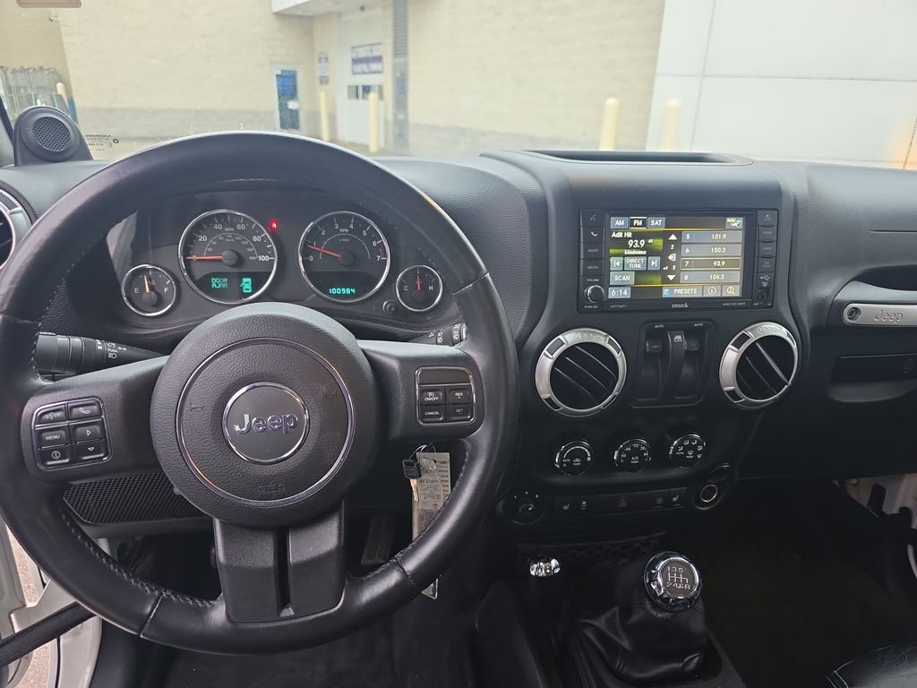Used 2014 Jeep Wrangler Rubicon w/ Dual Top Group image 23