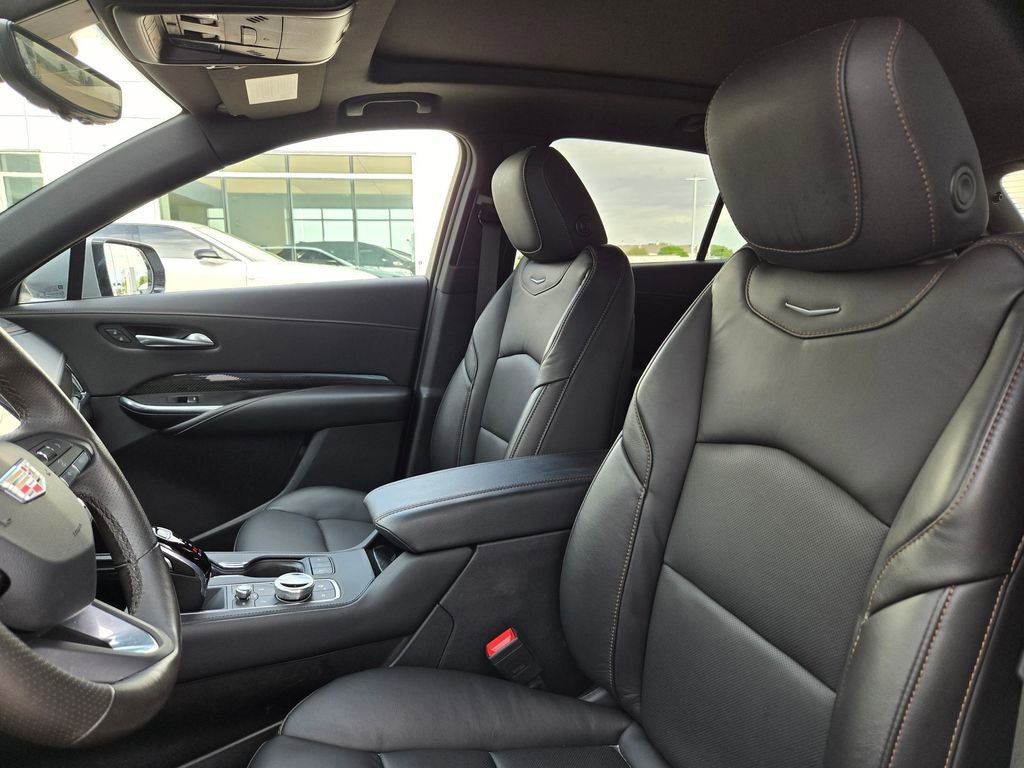 Certified 2023 Cadillac XT4 Sport image 28