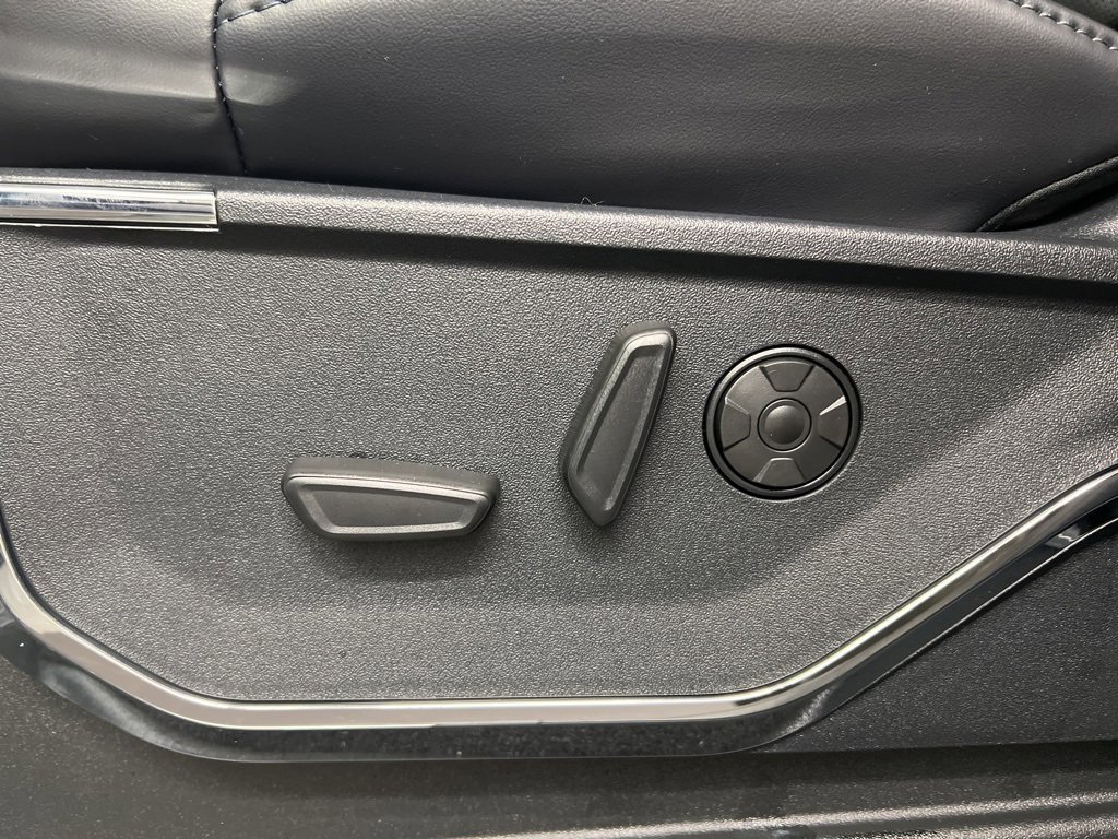 New 2026 Ford F350 Platinum w/ Snow Plow Prep Package image 32