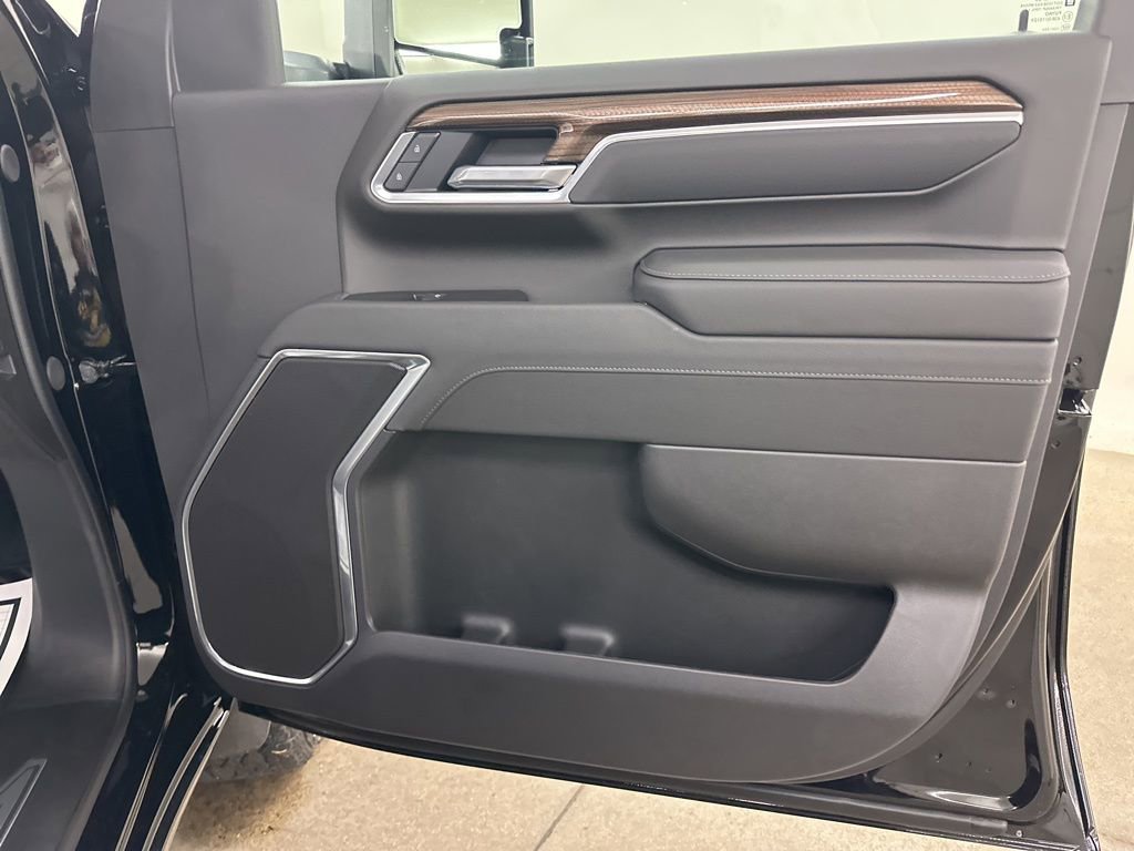 New 2026 Chevrolet Silverado 2500 LT w/ Trail Boss Package image 17