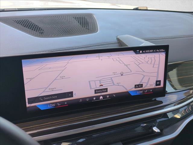 Used 2024 BMW X5 sDrive40i w/ Parking Assistance Package RWD image 13
