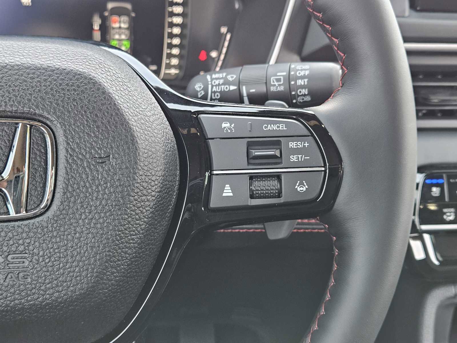 New 2025 Honda Pilot Black Edition image 23