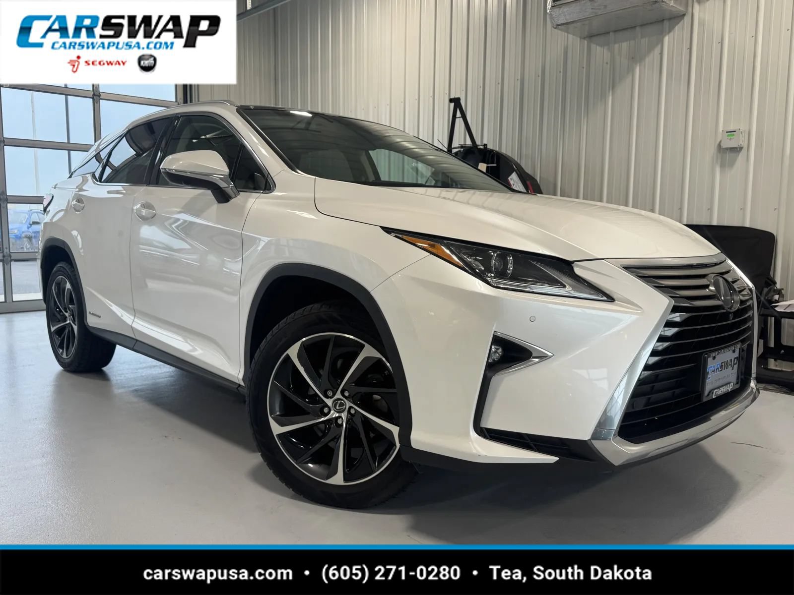 Used 2018 Lexus RX 450h AWD w/ Luxury Package image 1