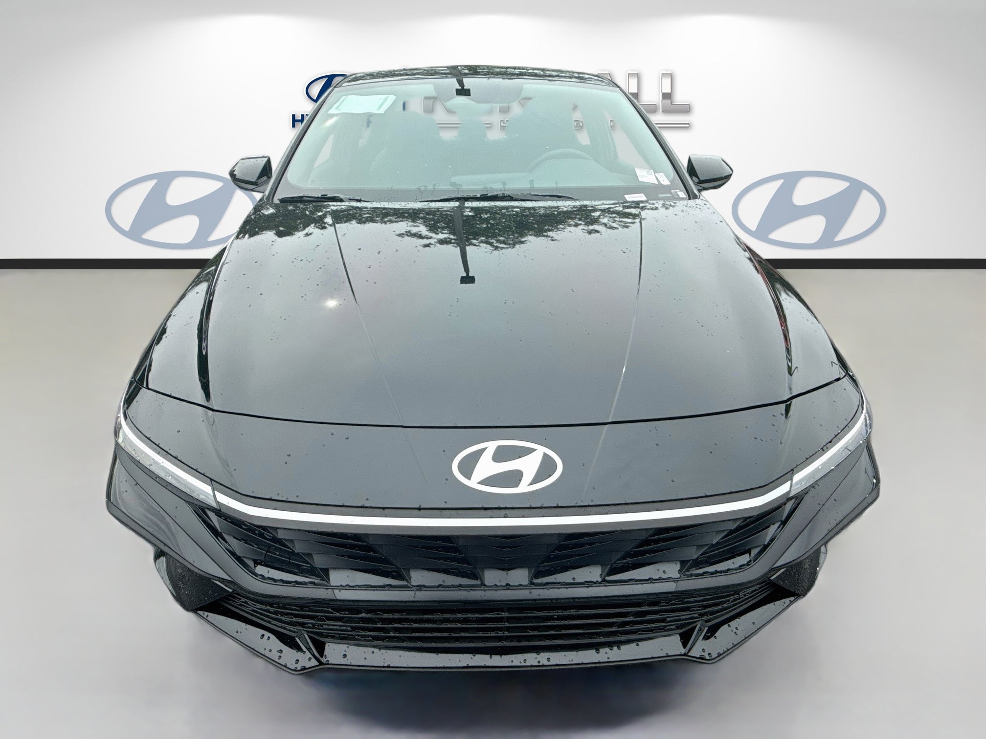 New 2026 Hyundai Elantra SEL Sport FWD image 2