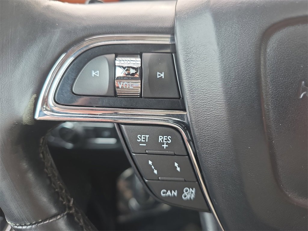Used 2019 Lincoln Navigator L Reserve image 19
