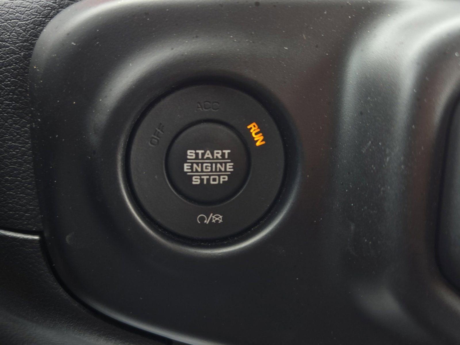 Used 2020 Jeep Gladiator Rubicon AWD/4WD image 17