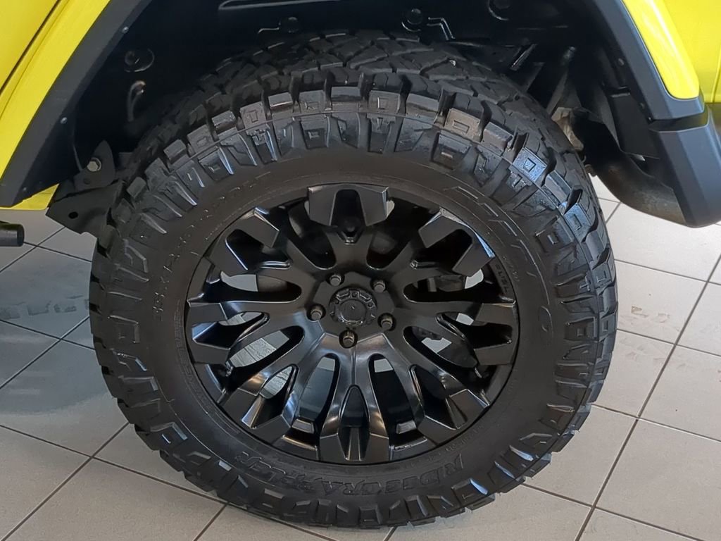 Used 2023 Jeep Wrangler Unlimited Rubicon 392 w/ Trailer Tow Package image 11