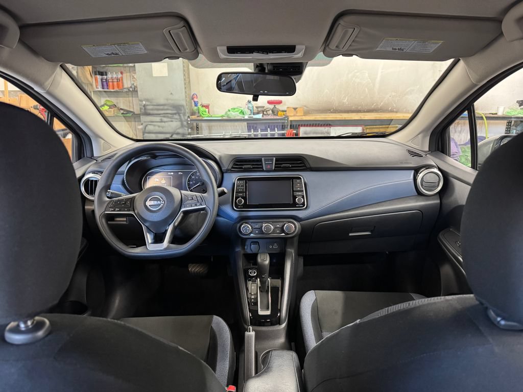 Used 2025 Nissan Versa SV FWD image 26
