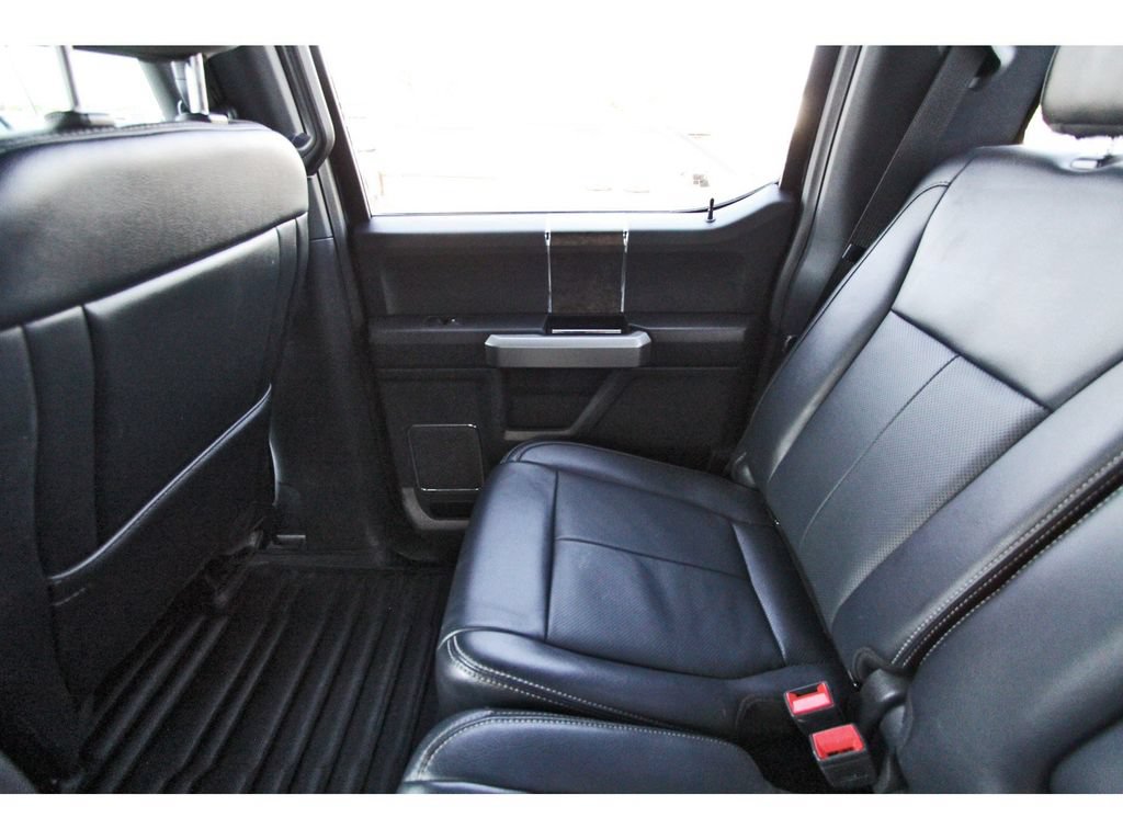Used 2022 Ford F250 Lariat w/ Black Appearance Package AWD/4WD image 12