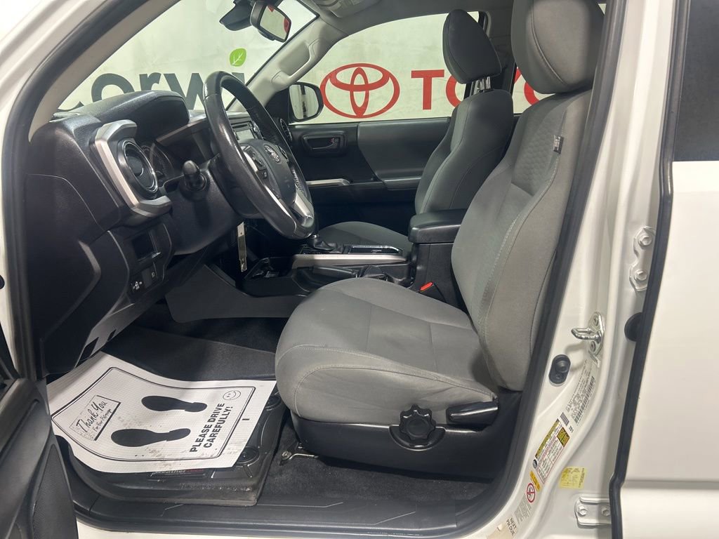 Used 2019 Toyota Tacoma SR5 image 22