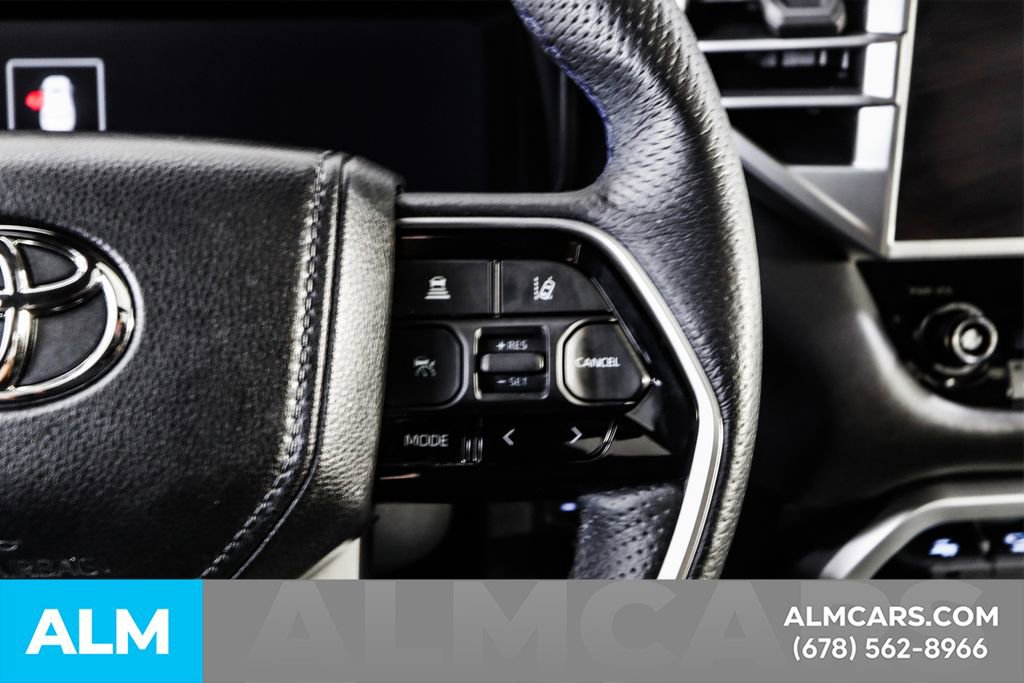 Used 2023 Toyota Sequoia Platinum image 31