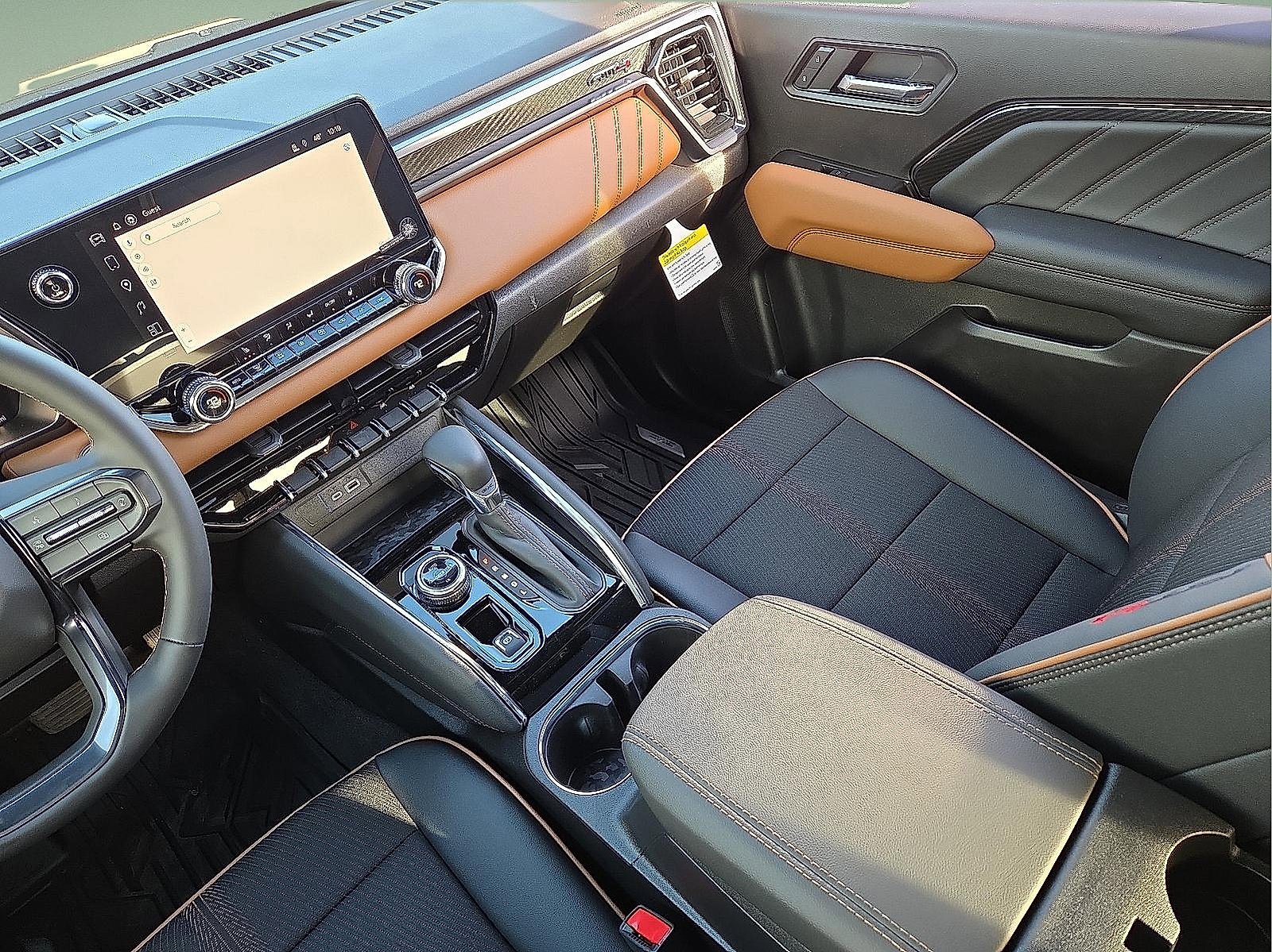 New 2026 GMC Canyon AT4 image 14