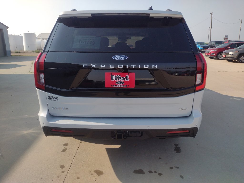 New 2025 Ford Expedition Max Active image 6