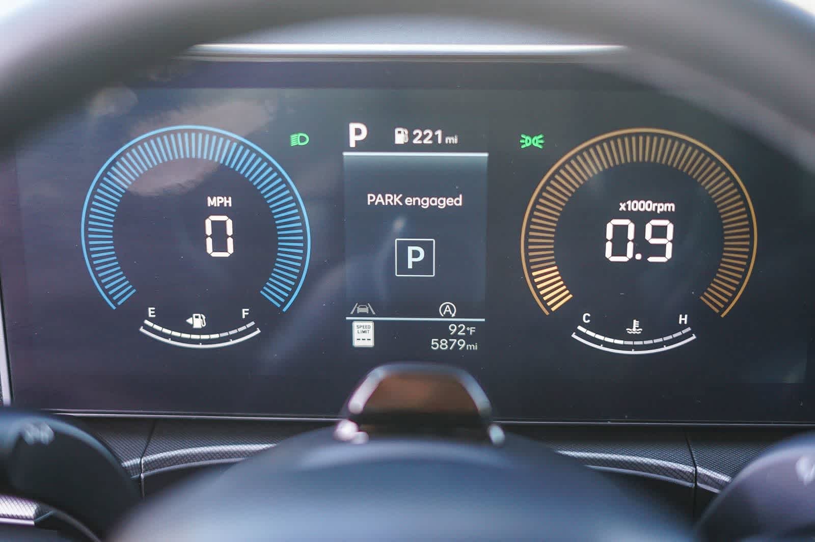 Certified 2025 Hyundai Santa Fe SEL image 26