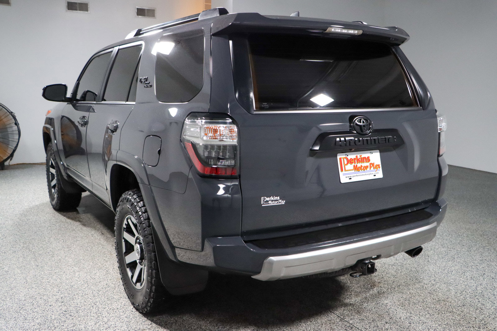 Used 2024 Toyota 4Runner TRD Off-Road Premium w/ Moonroof Package AWD/4WD image 9