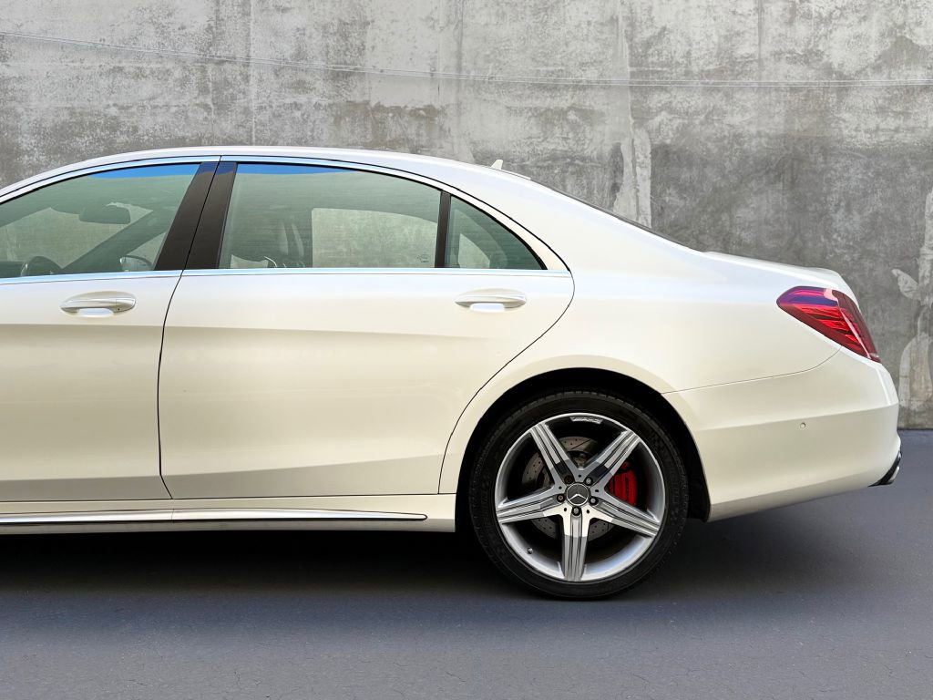 Used 2015 Mercedes-Benz S 63 AMG 4MATIC Sedan image 9