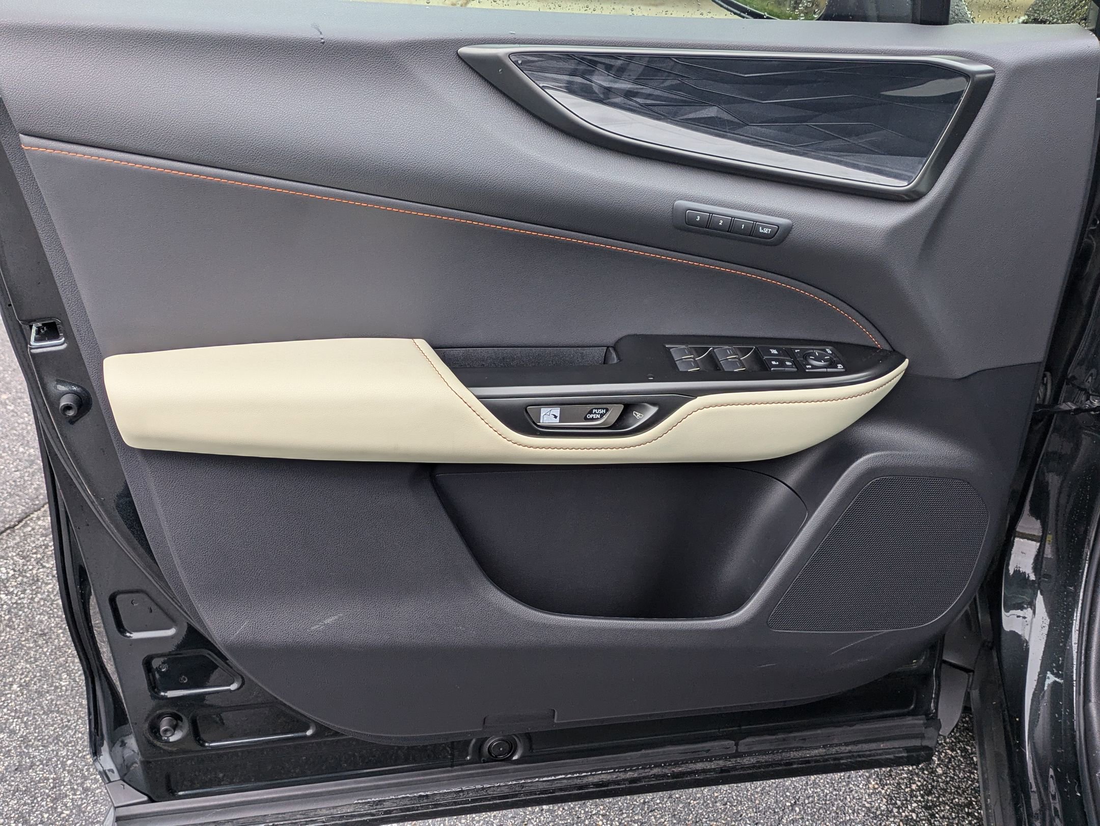 Used 2022 Lexus NX 350h AWD image 19