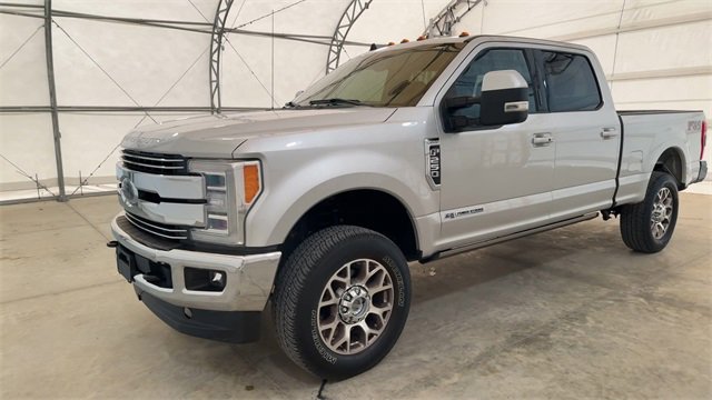 Used 2019 Ford F250 Lariat w/ Lariat Ultimate Package image 4