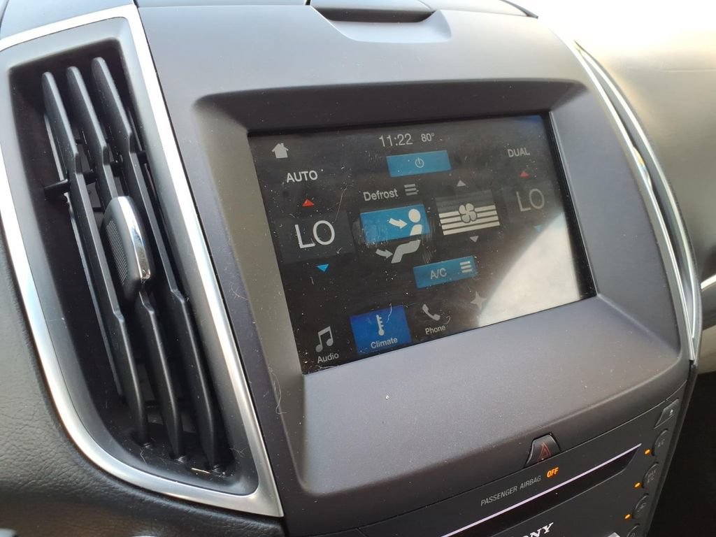 Used 2016 Ford Edge Titanium w/ Equipment Group 301A FWD image 26
