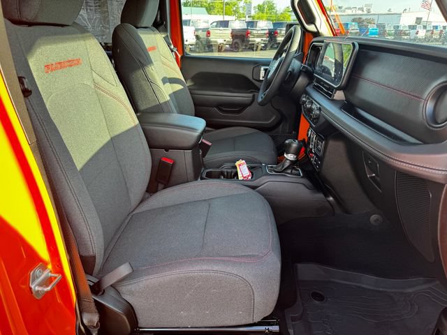 Certified 2025 Jeep Wrangler Unlimited Rubicon w/ Convenience Group AWD/4WD image 14