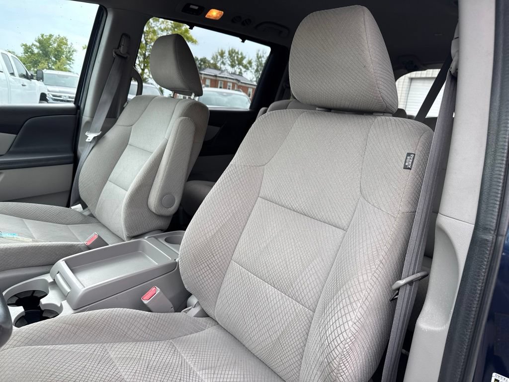 Used 2016 Honda Odyssey EX image 27