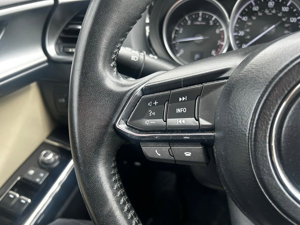 Used 2019 MAZDA CX-9 Touring FWD image 20