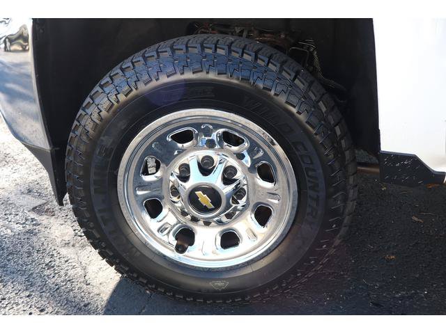Used 2016 Chevrolet Silverado 3500 W/T w/ Snow Plow Prep Package AWD/4WD image 14