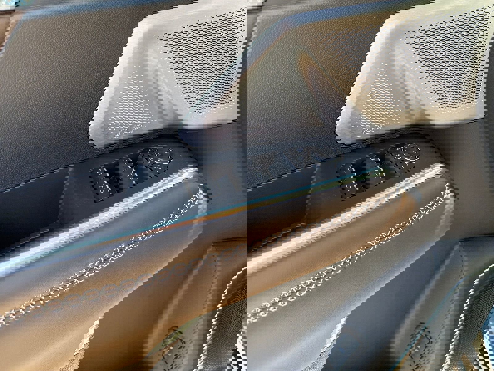 New 2026 GMC Acadia Denali Ultimate image 17